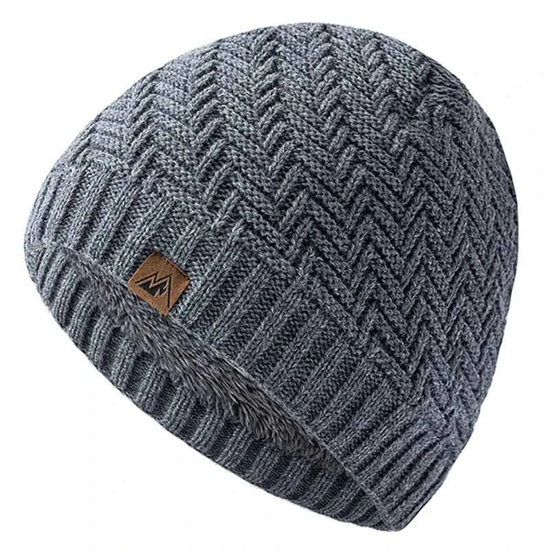 Gorro touca de inverno em tricô com forro de pelúcia na cor cinza