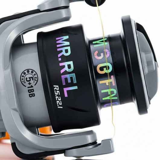 molinete-mr-reel-vw-l-nts-original-ambidestro-detalhe-do-carretel-com-logo-mr-reel-rs2-1-e-acabamento-iridescente