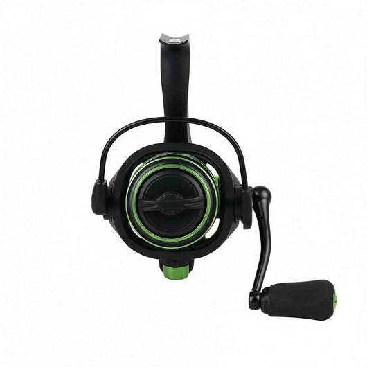 molinete-piscifun-viper-x-original-visto-de-frente-com-acabamento-preto-e-detalhes-verdes