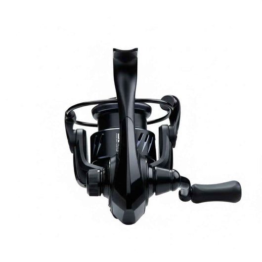 molinete-spinning-wheel-fibra-de-carbono-ultra-leve-preto-foto-superior-com-visao-da-manivela