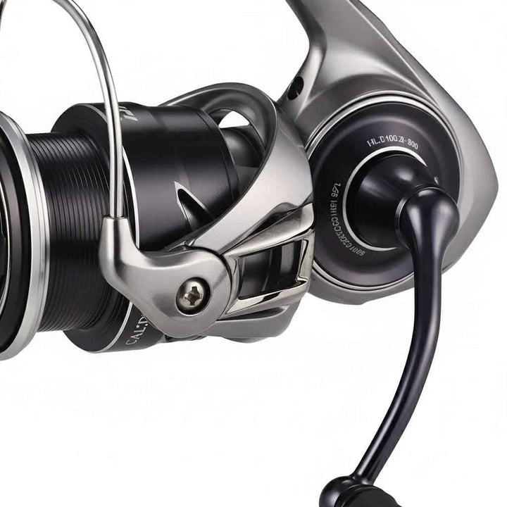 Molinete Profissional Daiwa Caldia Original - Ambidestro